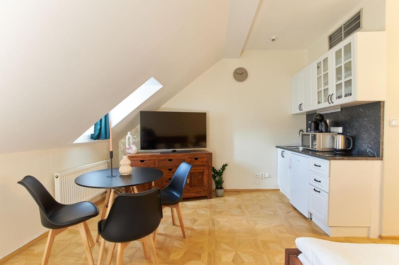 River View Residence By Charles Bridge براغ المظهر الخارجي الصورة